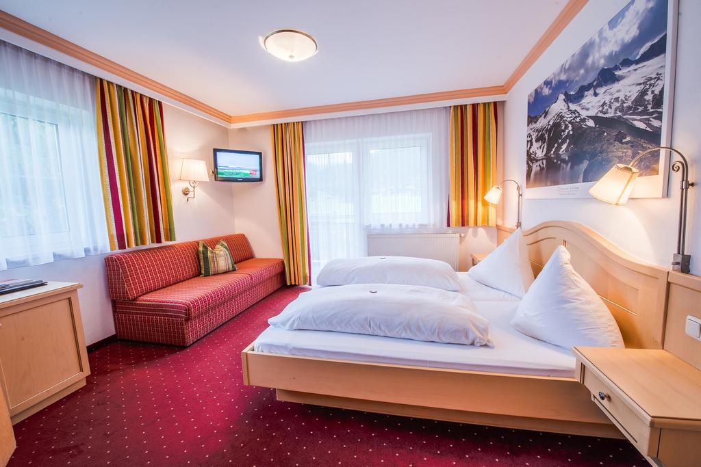 Hotel Grundlhof 4*
