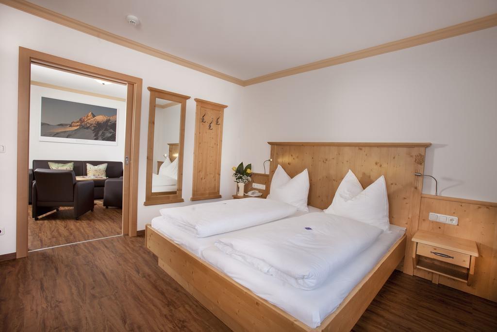 Grundlhof Hotel